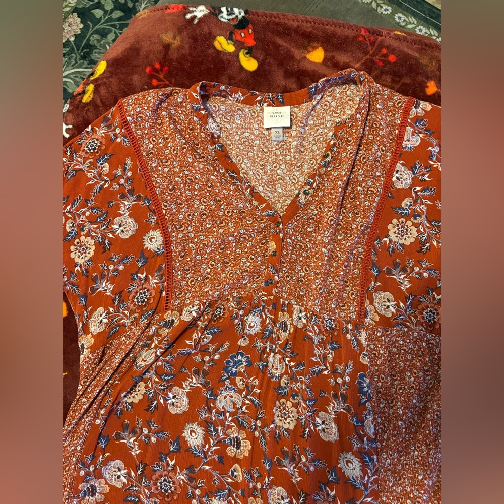 Knox Rose Rust and White Floral Top XL